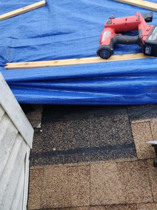 Slide of Southeast Roofing & Construction