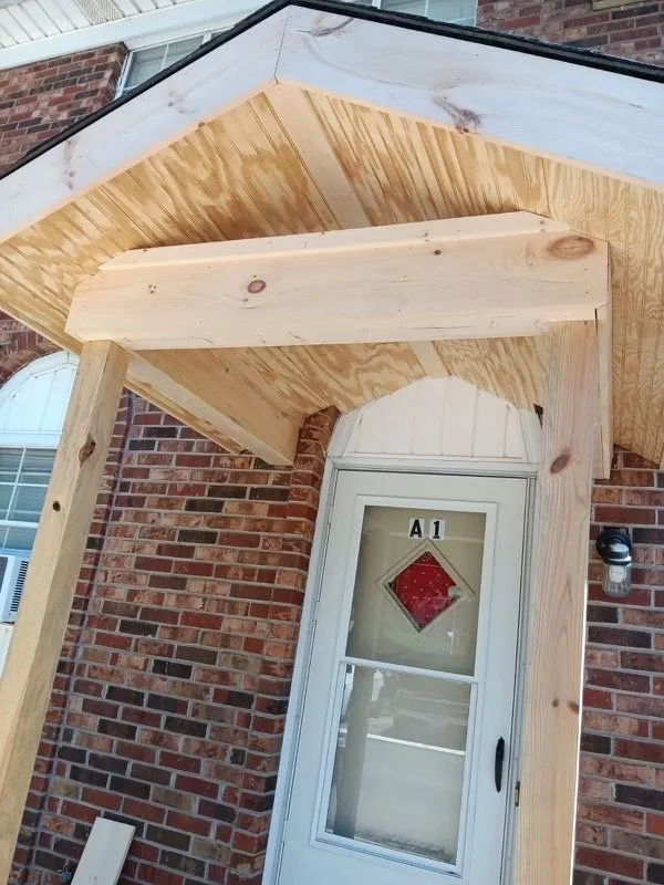 Slide of Southeast Roofs & Exteriors