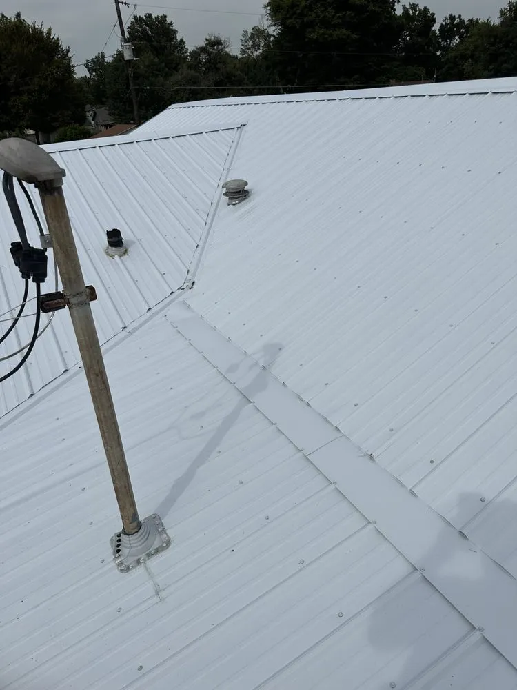 Slide of Southerlands roofing&siding