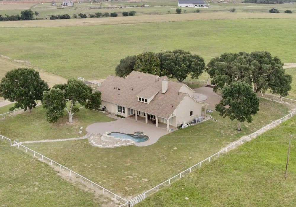 Slide of Southern Belle Restorations