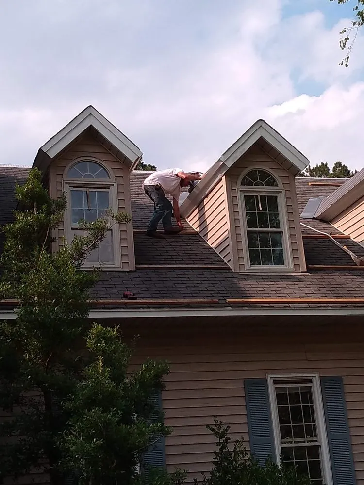 Trusted roof replacement experts serving White Oak, NC - Southern Carolina Construction