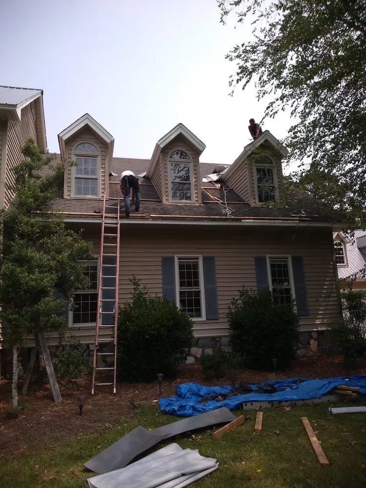 Emergency roof leak repair for residential properties across White Oak, NC - Southern Carolina Construction