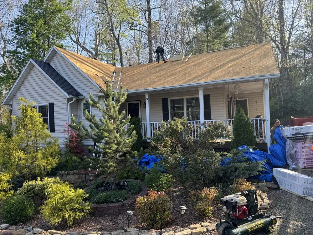 Slide of Southern Classic Roofing