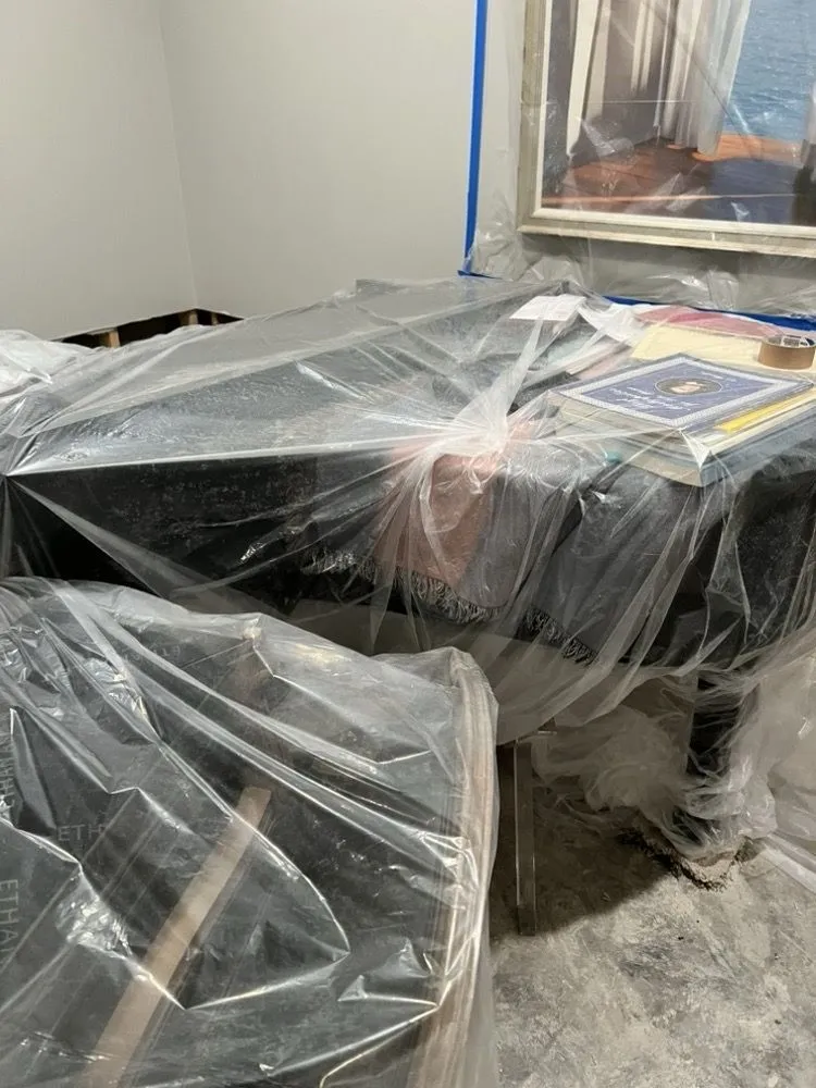 Slide of Southern Elite Roofing