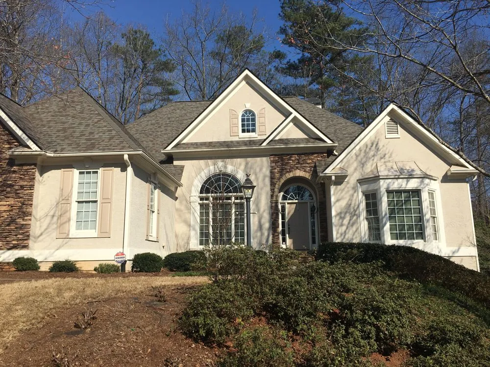 Slide of Southern Elite Roofing