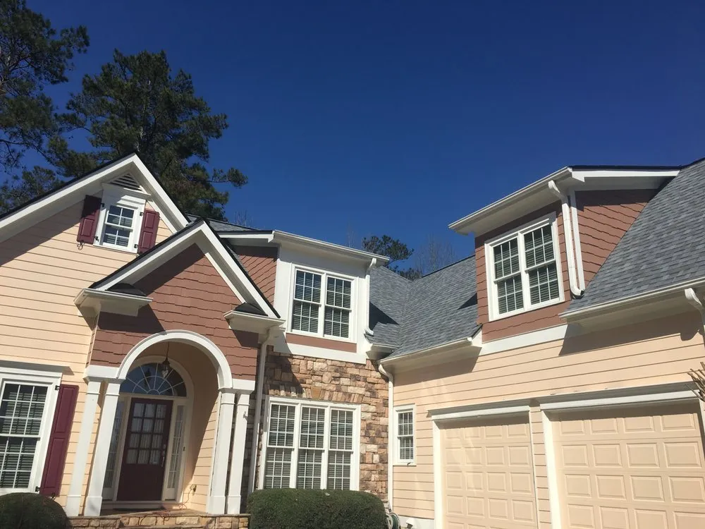 Slide of Southern Elite Roofing