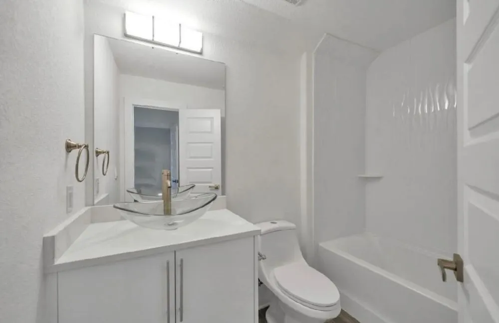 Slide of Southern Excellence Contracting