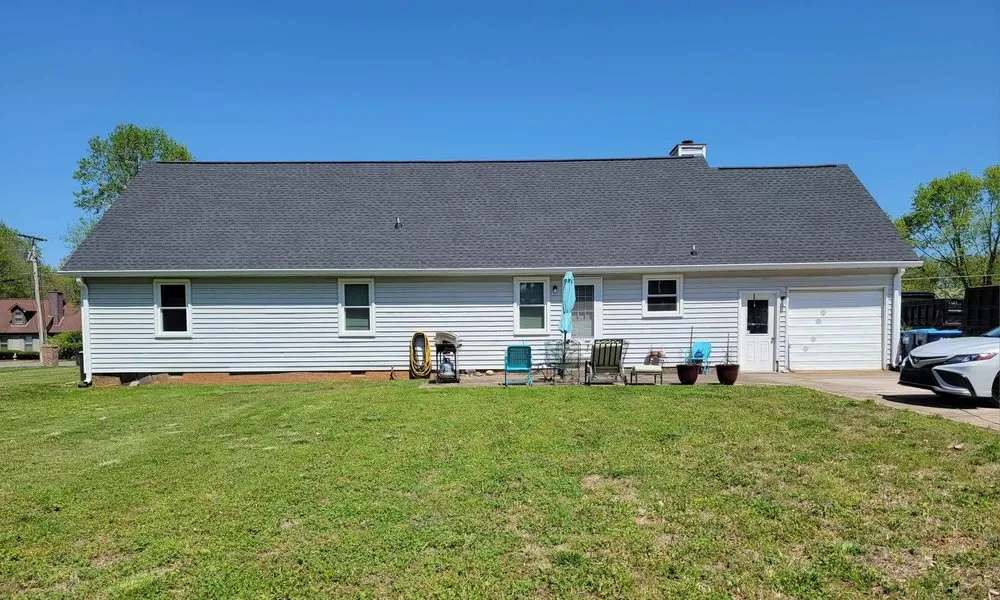 Slide of Southern Heights Roofing & Exteriors