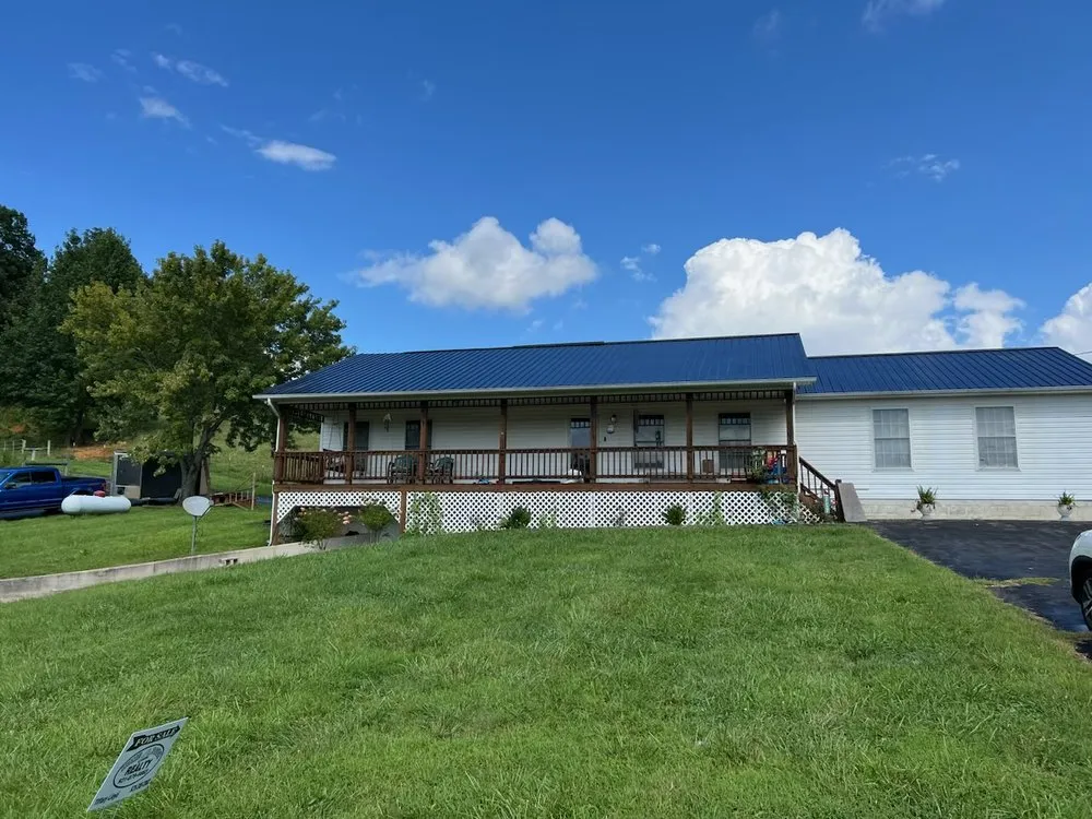 Slide of Southern Heights Roofing & Exteriors