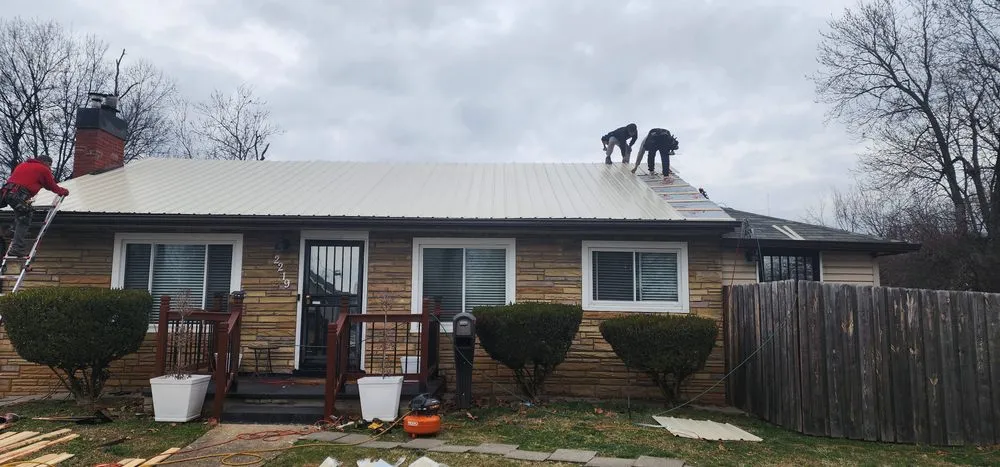 Professional roof installation with free inspection in Whitesburg, TN by Southern Home Services