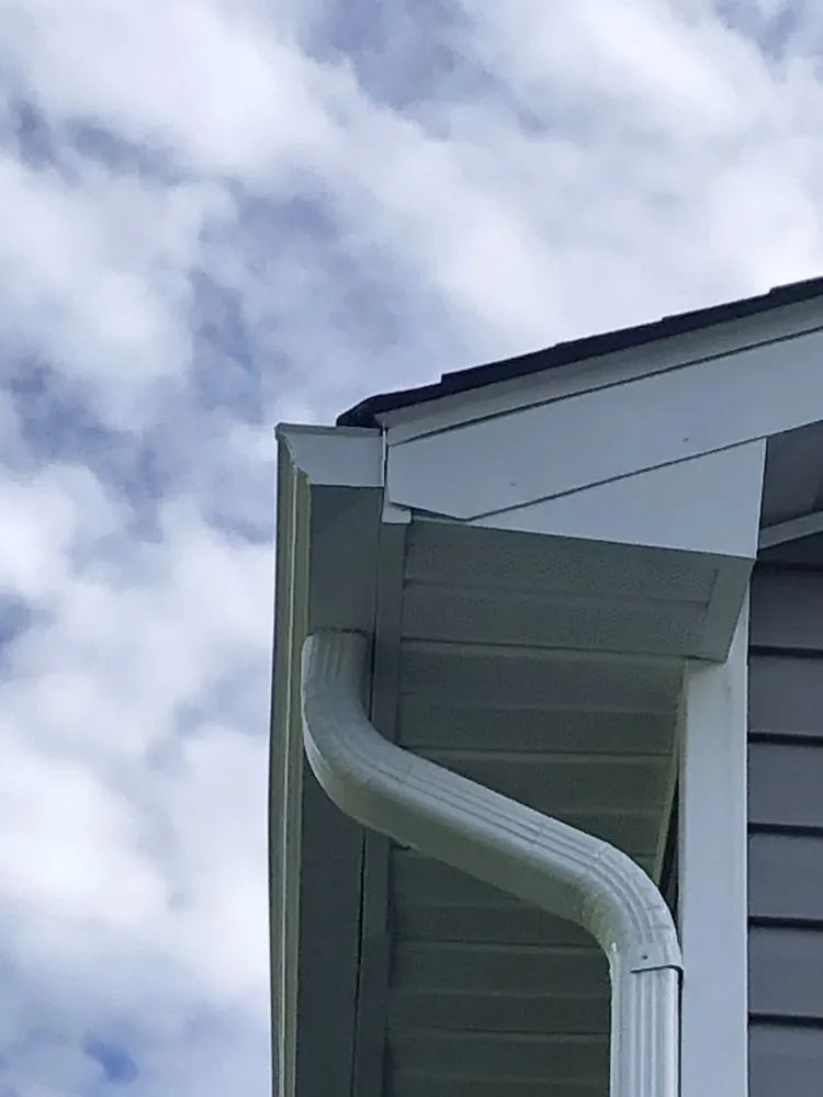 Slide of Southern Premier Roofing