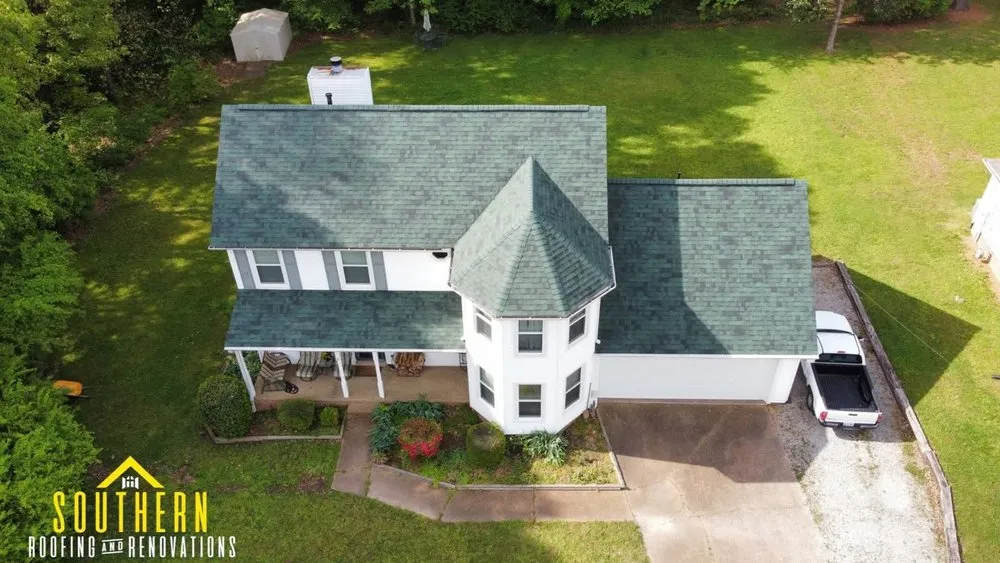 Slide of Southern Roofing and Renovations