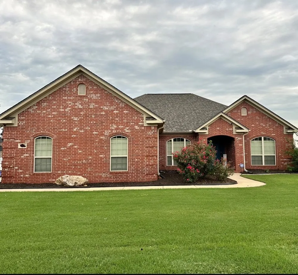 Slide of Southern Roofing and Renovations