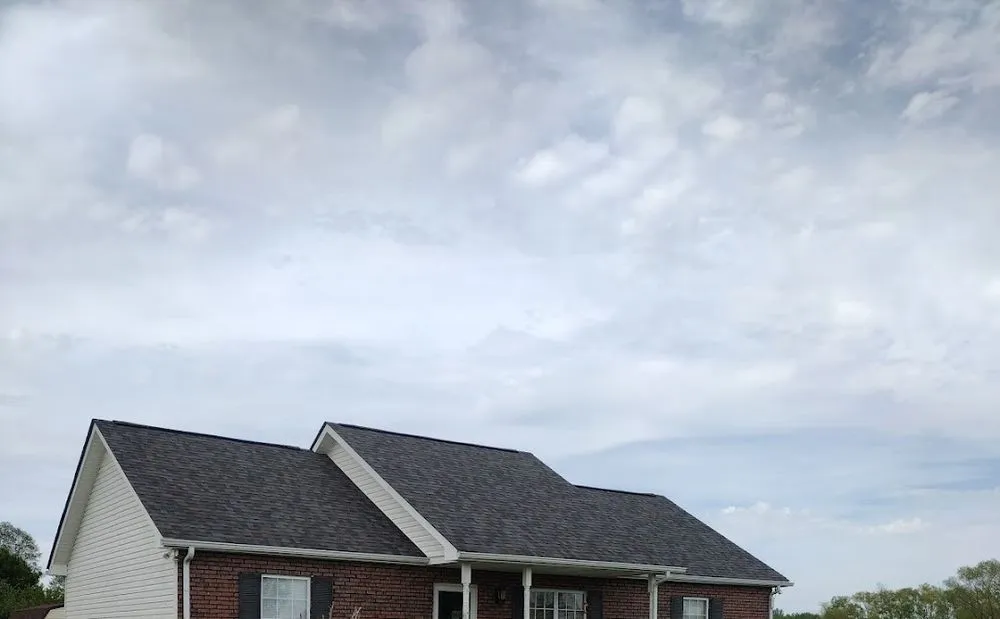 Slide of Southern Roofing and Renovations