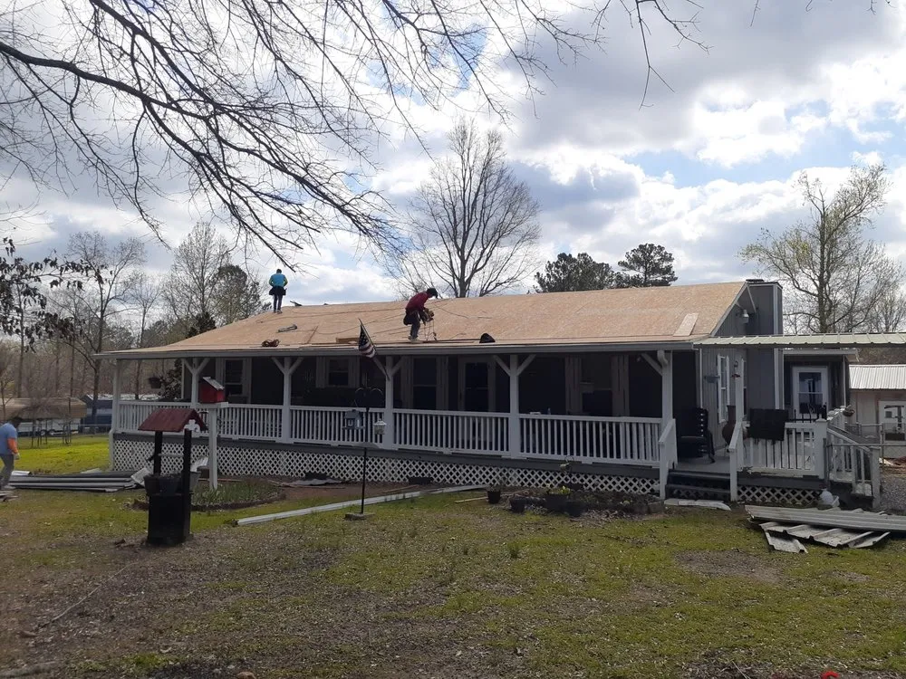 Slide of Southern Roofing Company