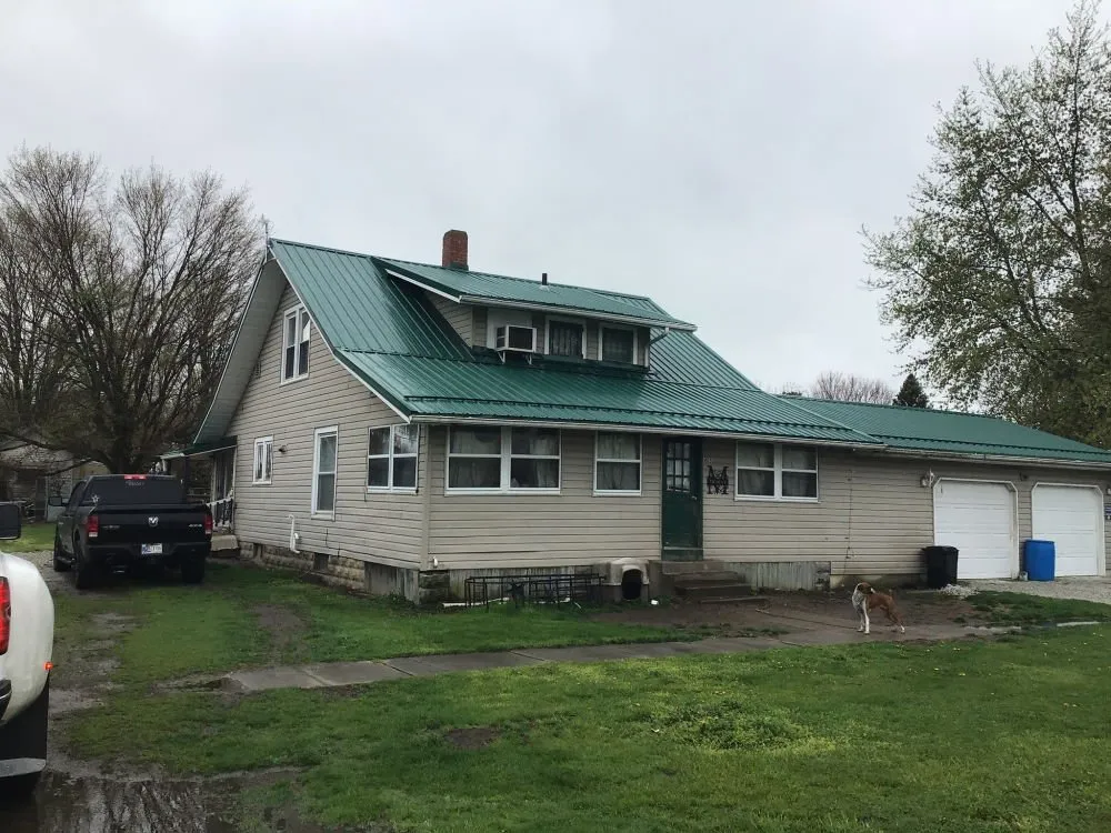 Slide of Southern Roofing Systems - Foley