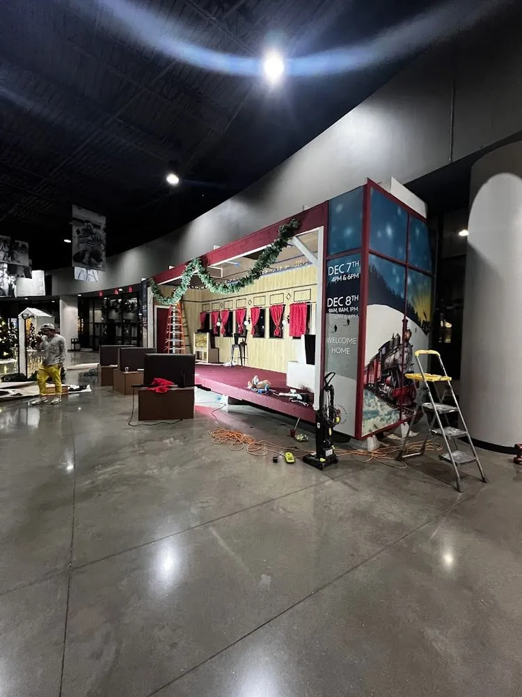 Slide of Southern Roots Remodel & Outdoor