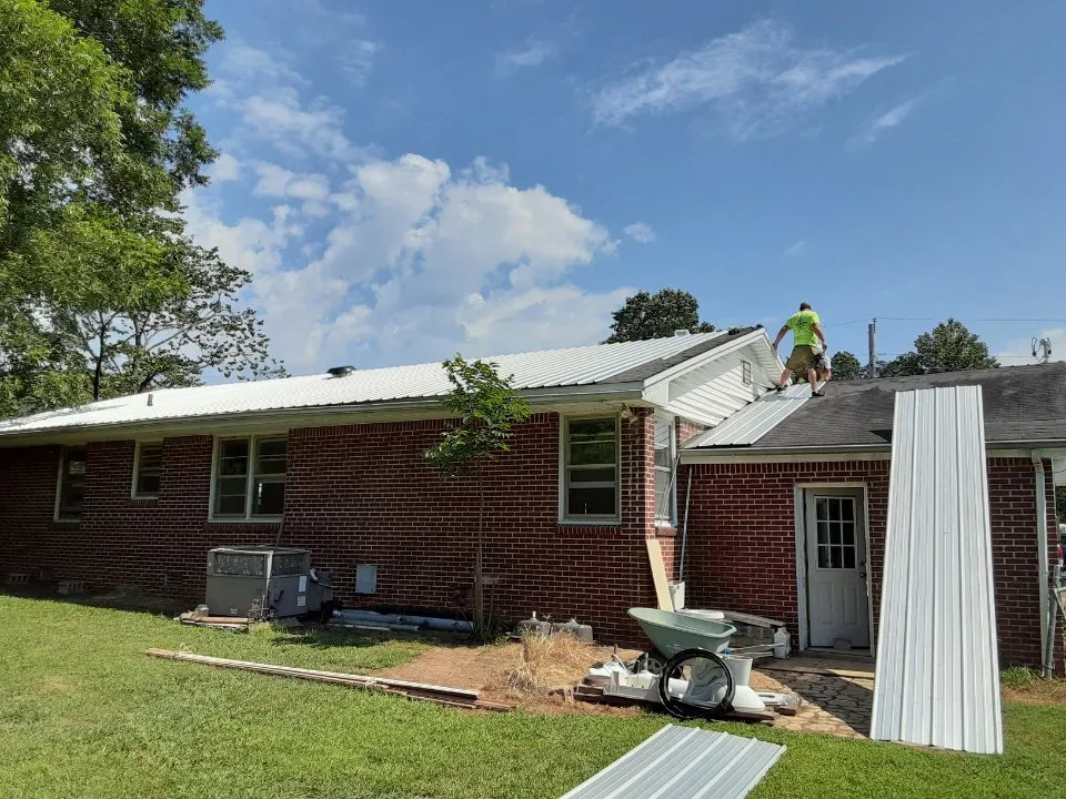 Slide of Southern Skies Roofing