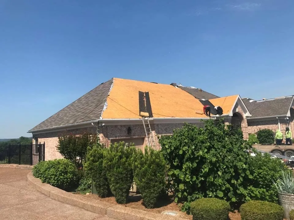 Slide of Southern Style Roof & Home Exterior