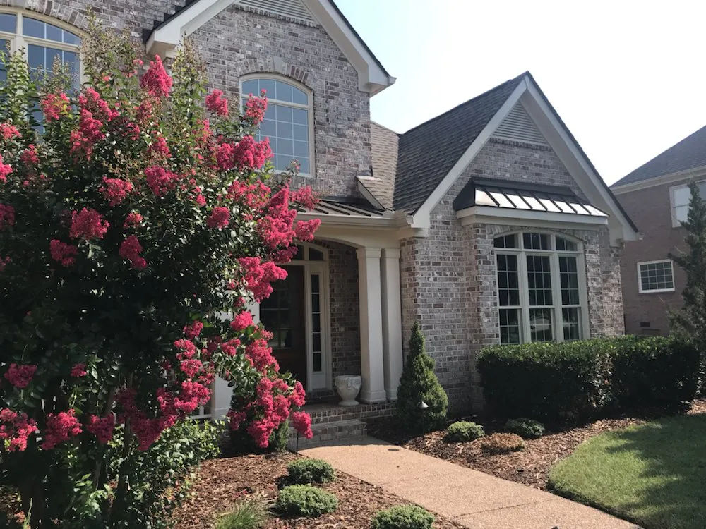 Slide of Southern Style Roof & Home Exterior