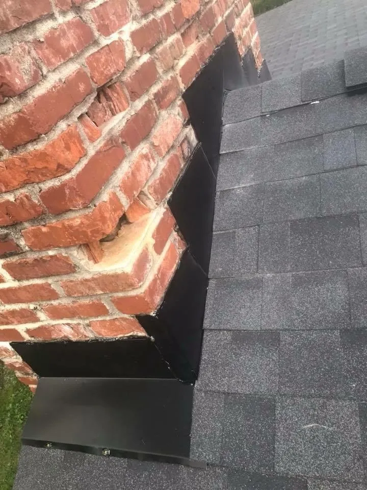 Slide of Southern Style Roof & Home Exterior