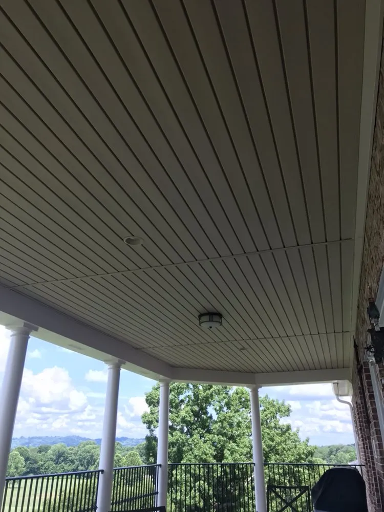 Slide of Southern Style Roof & Home Exterior