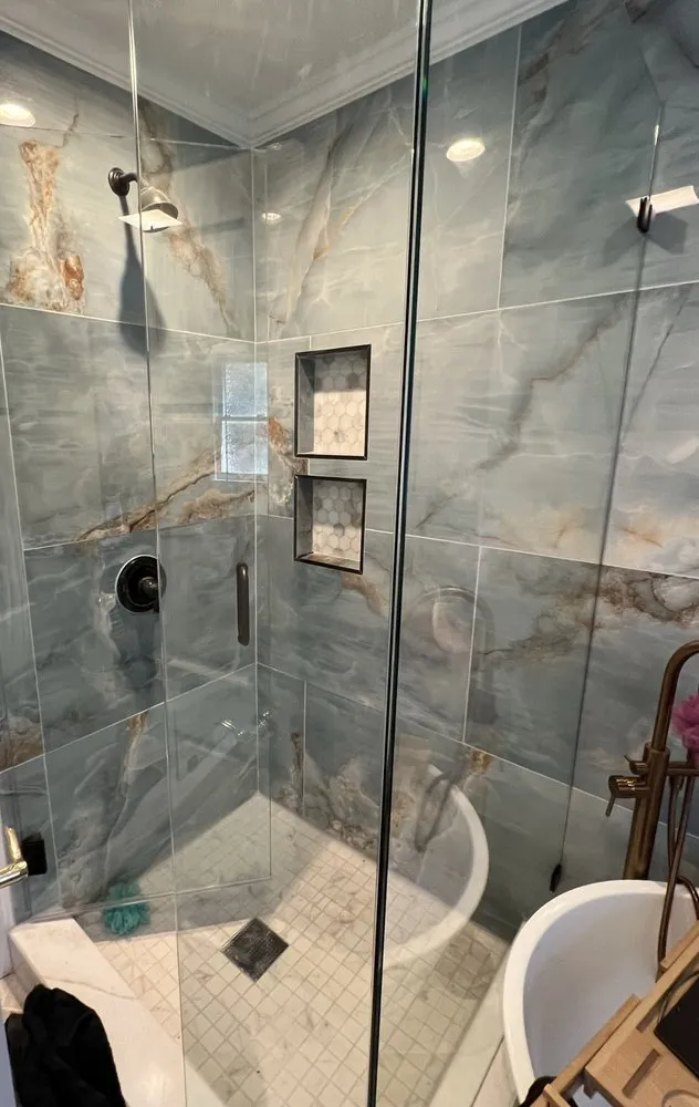 Slide of Southern Tek Renovations