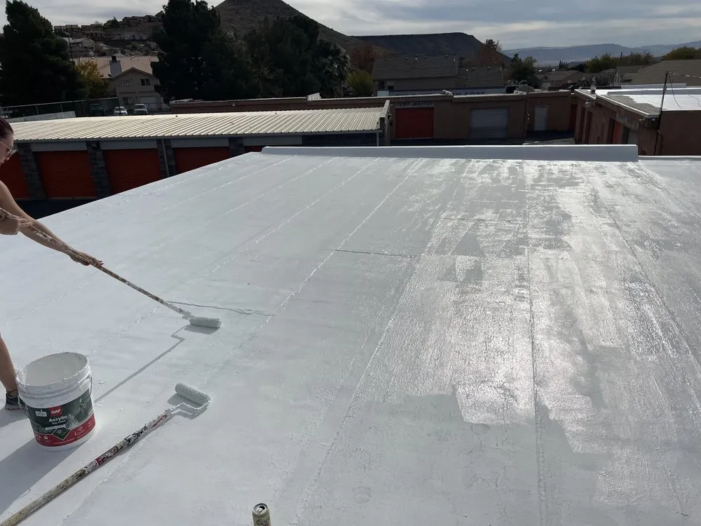 Professional roof repair same-day service across St. George, UT - Southern Utah Repair And Refurbishing