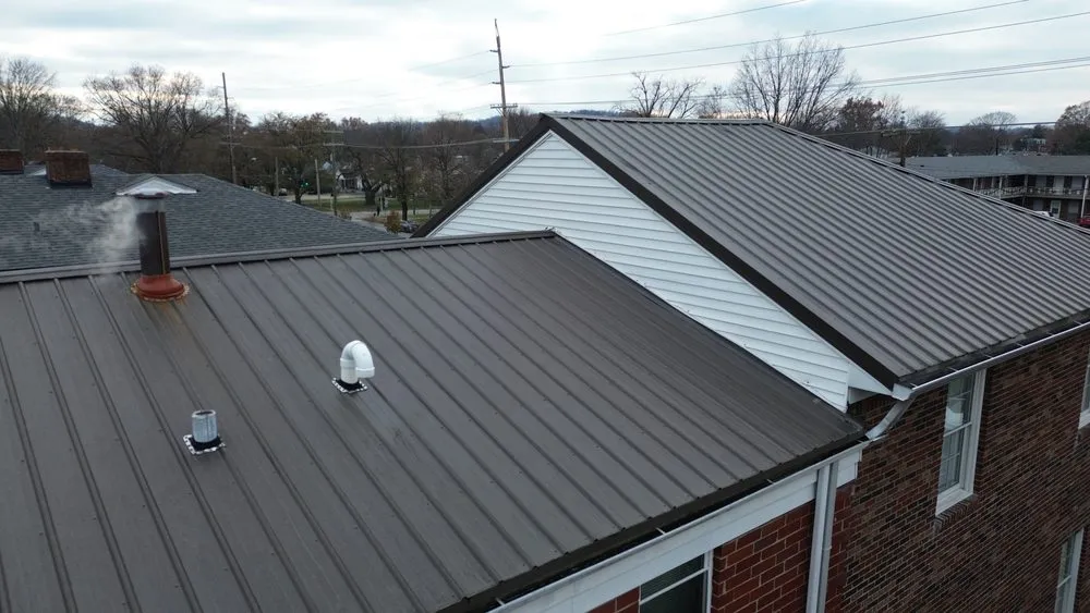 Slide of Southern Watterson Construction