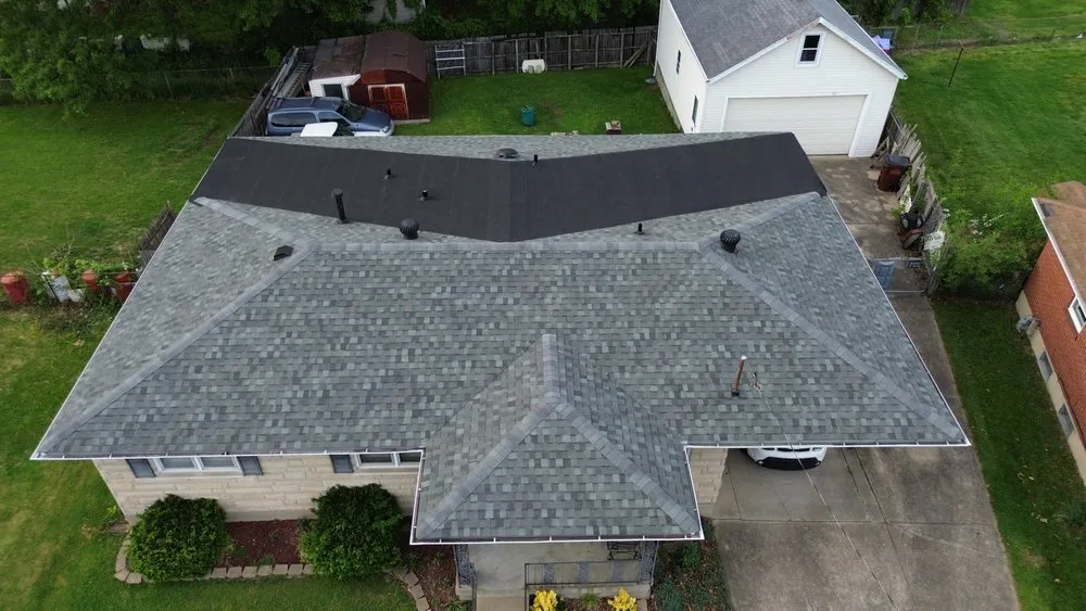 Slide of Southern Watterson Construction