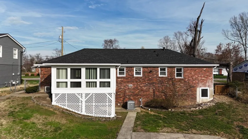 Slide of Southern Watterson Construction