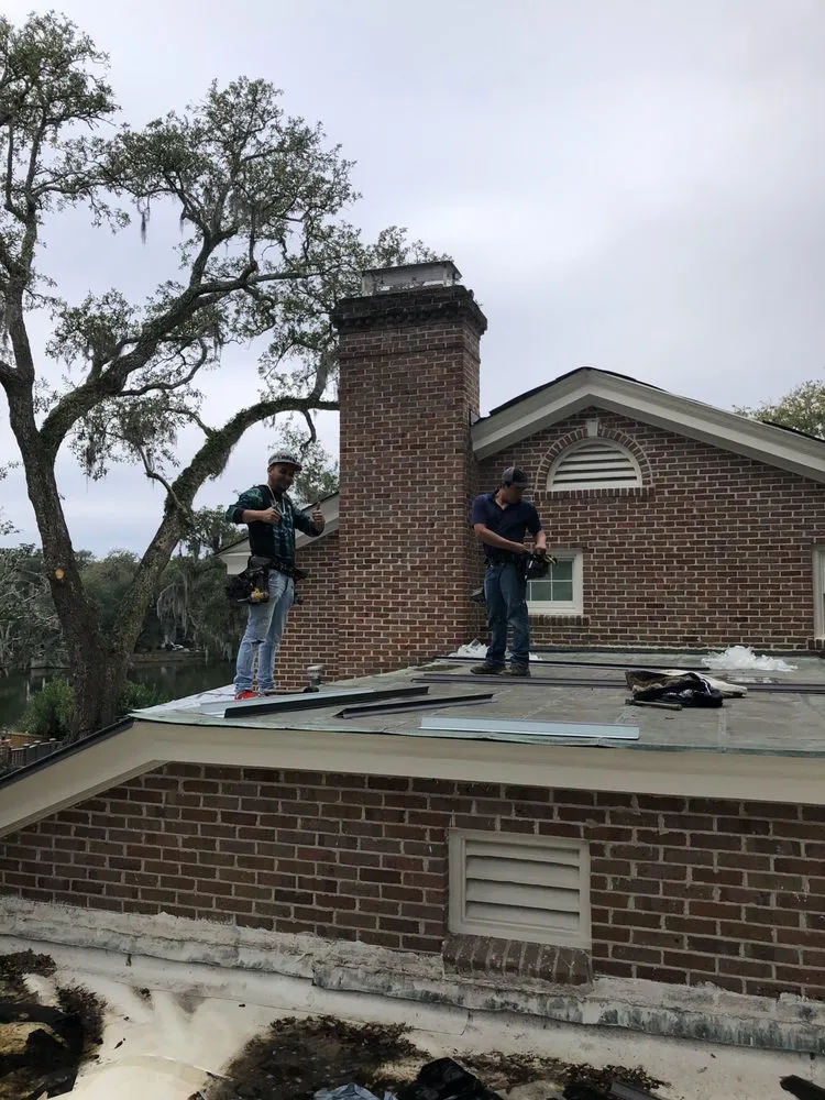 Slide of Southpaw Roofing Charleston