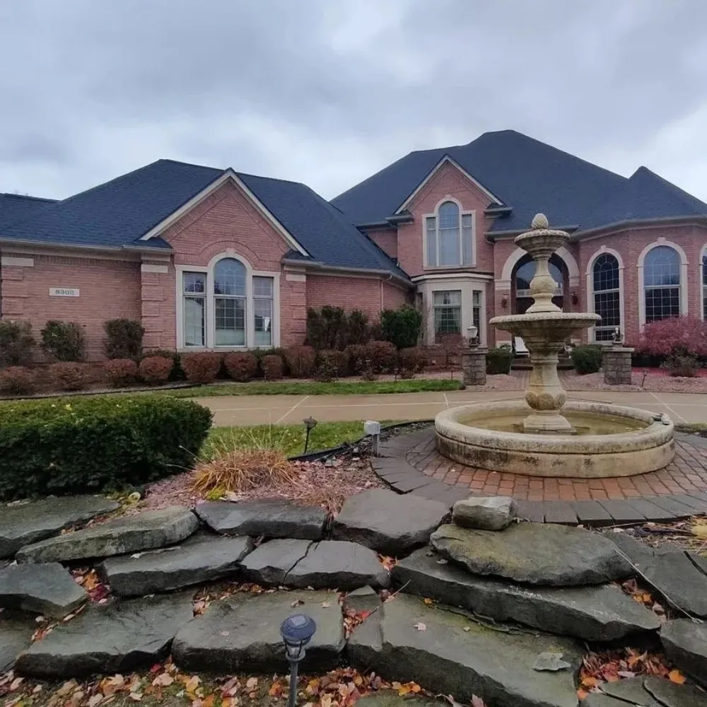 Slide of Souva & co construction