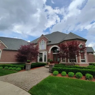 Souva & co construction Logo