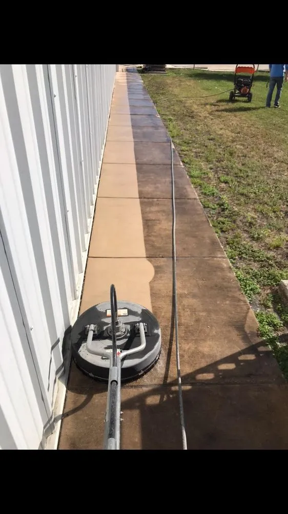 Slide of S&P Exterior Cleaning