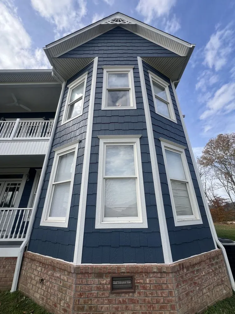 Slide of Spartan Construction and Design