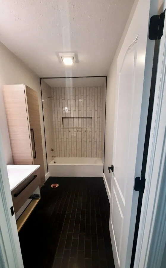 Slide of Spartan Construction