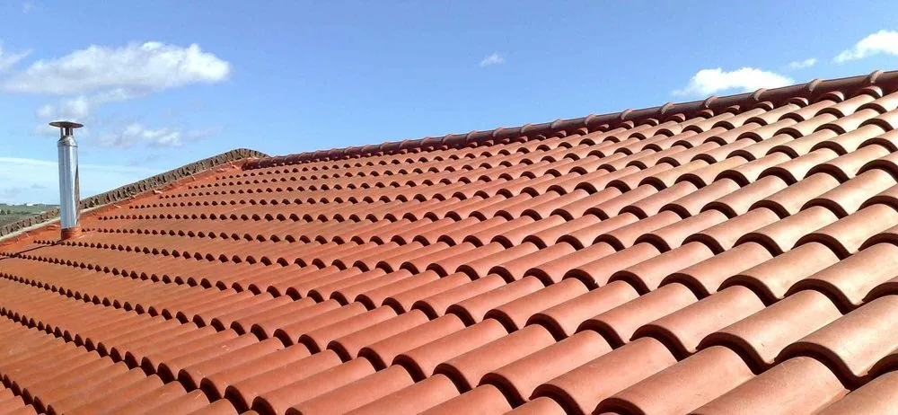 Reliable roof leak repair with free inspection across St. Louis, MO - Spartan Roofing