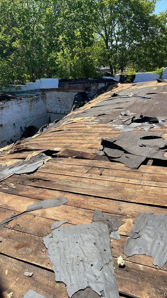 Slide of Speagles Roofing & Construction