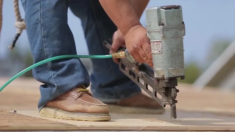 Slide of Specialized Roofing Huntsville