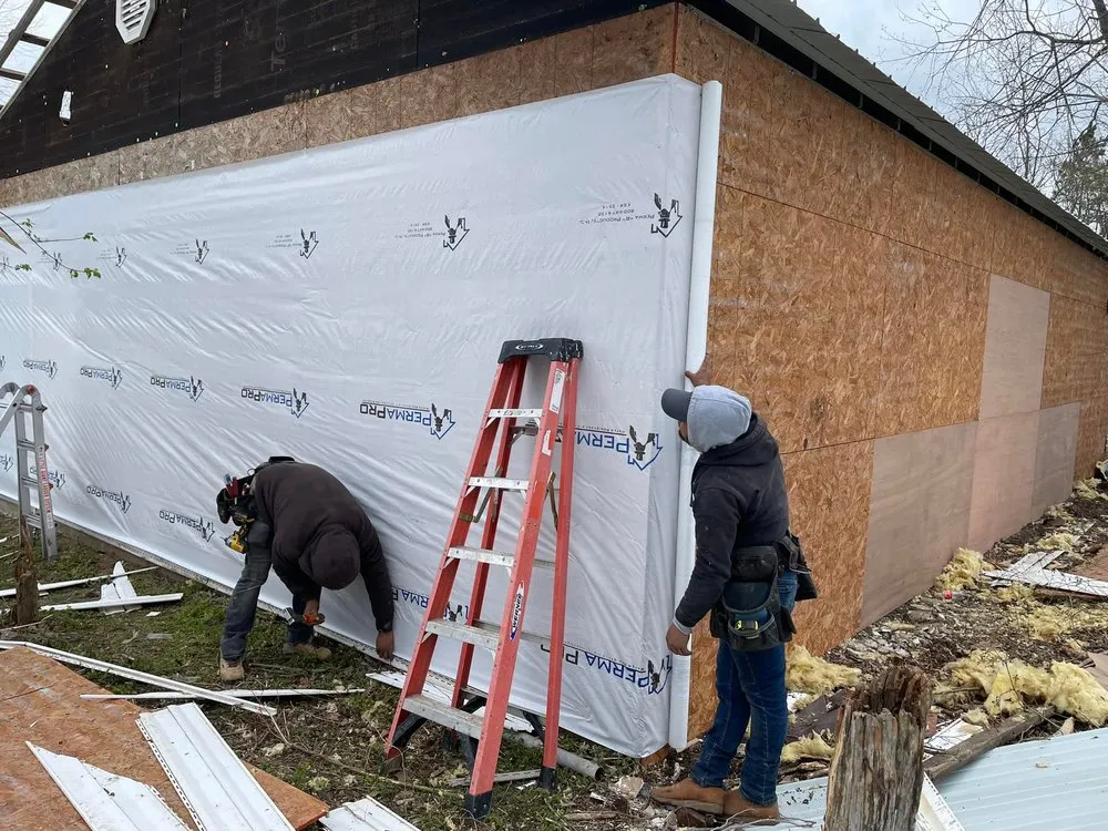 Slide of Speedy Gonzalez Roofing