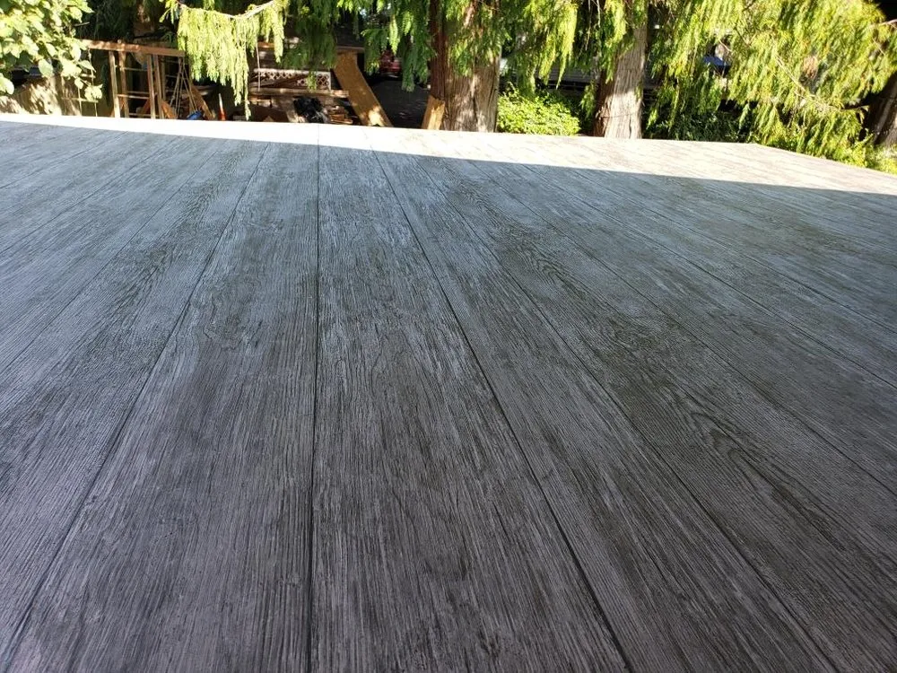 Slide of Speedy Roofing