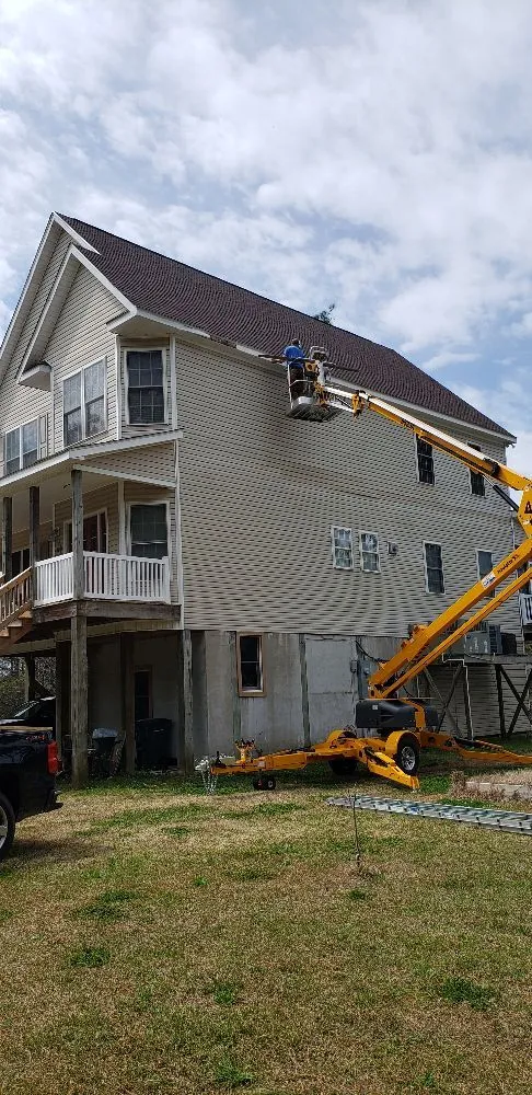 Slide of Spencer's Custom Construction