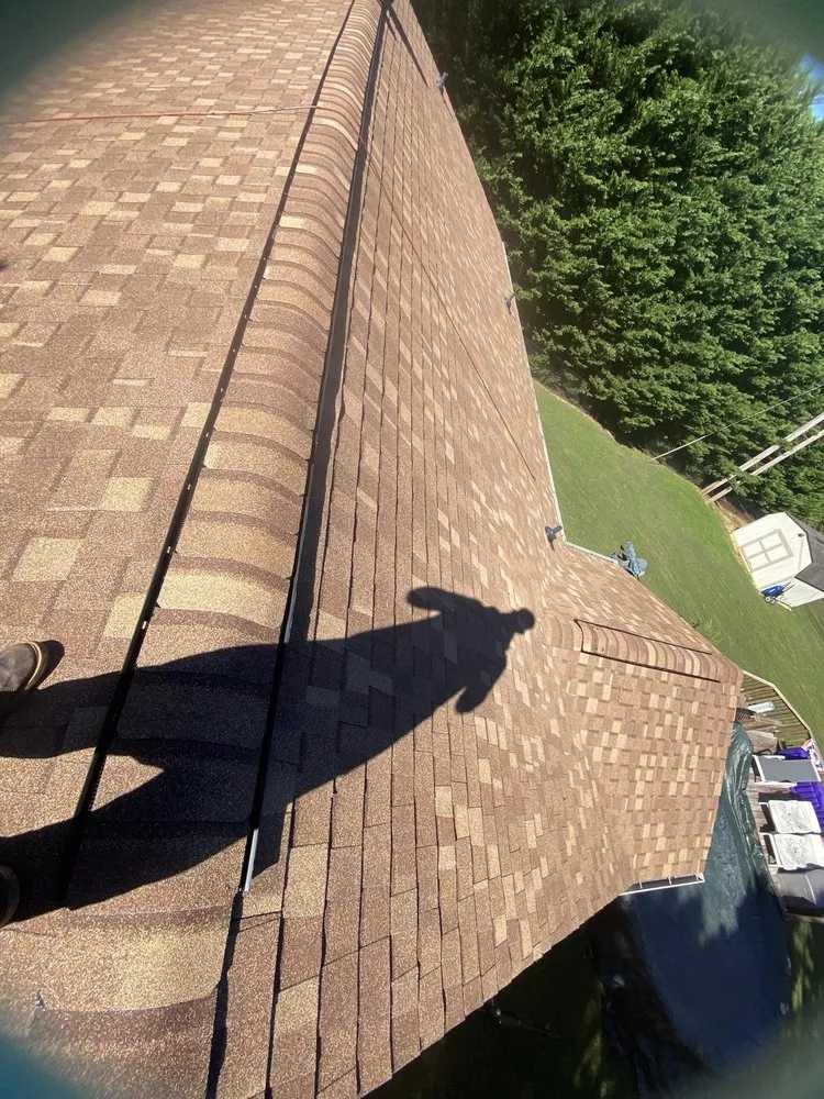 Slide of Súper Brothers Roofing