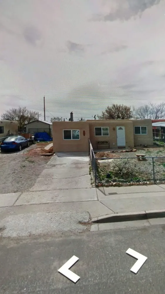 Slide of Splendid Builders