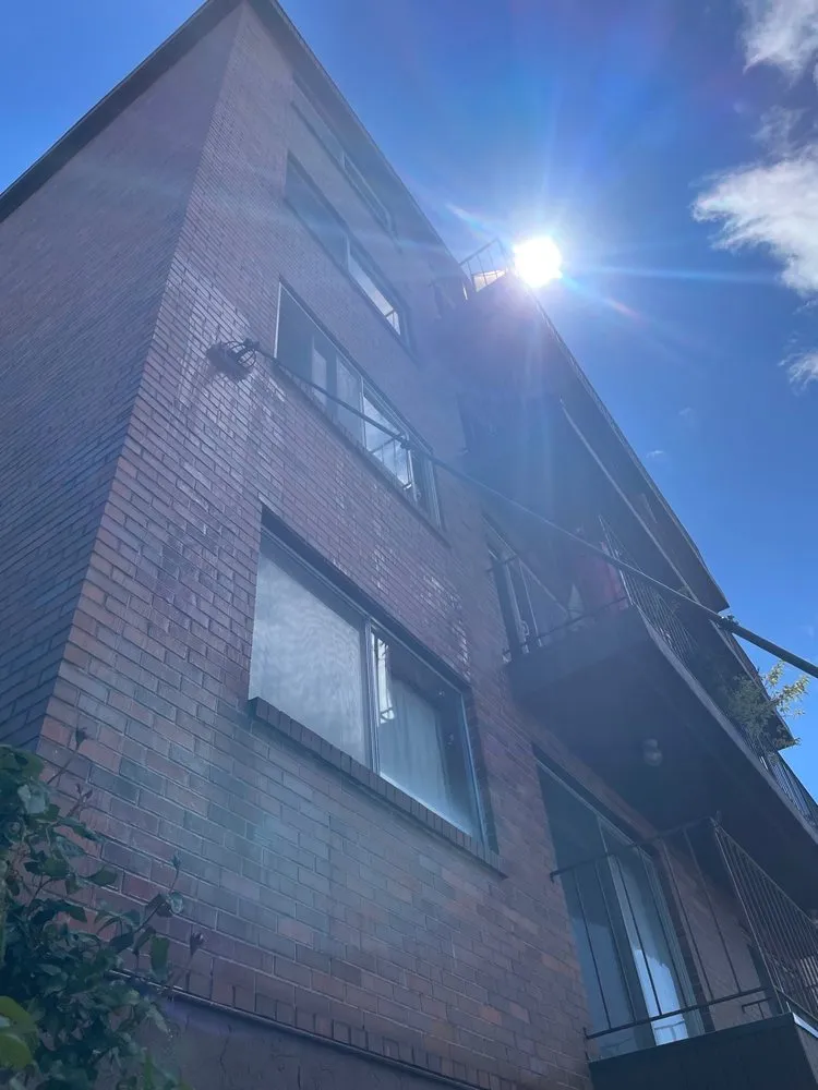 Slide of Spokane's Best Window Cleaning