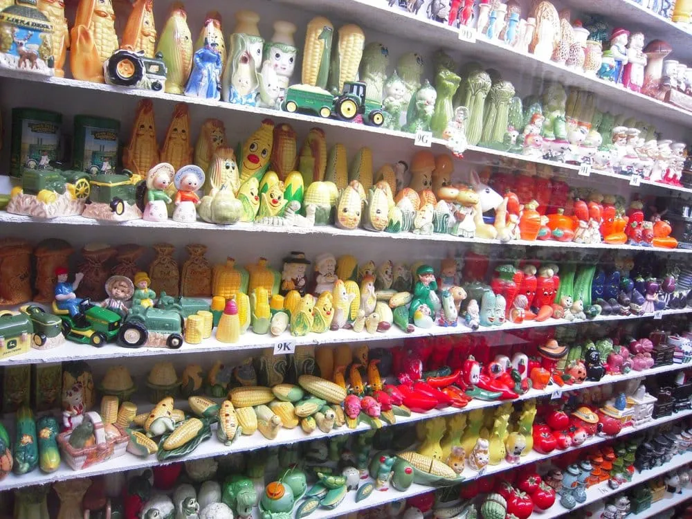 Slide of Spotless Gutter Cleaning & Repair