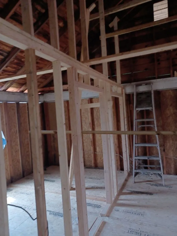 Slide of Spradlins Roofing & Remodeling