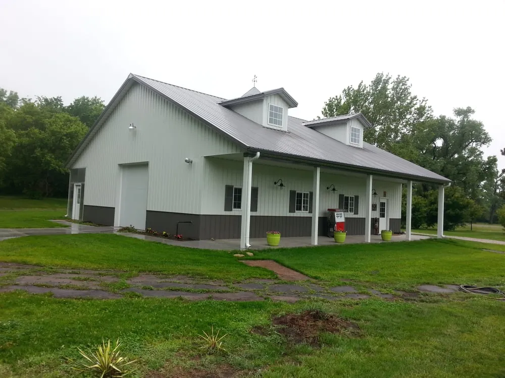 Professional roof installation in Suliivan, IL - Spring Haven Enterprises