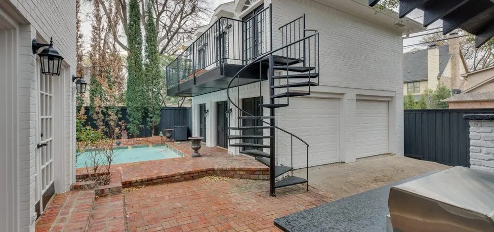 Slide of Springtree Restoration - Allen, TX